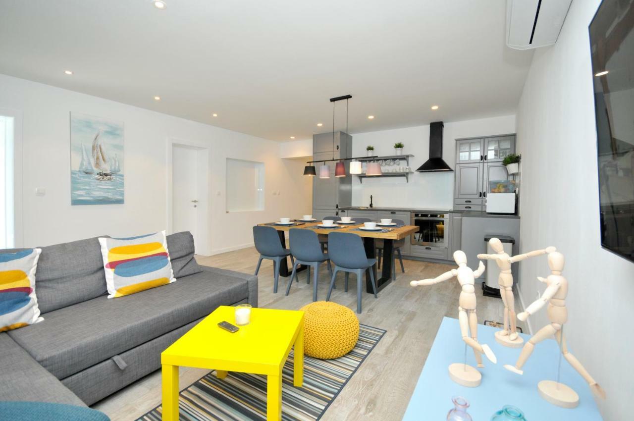 Apartmani Olive Trogir Exteriör bild