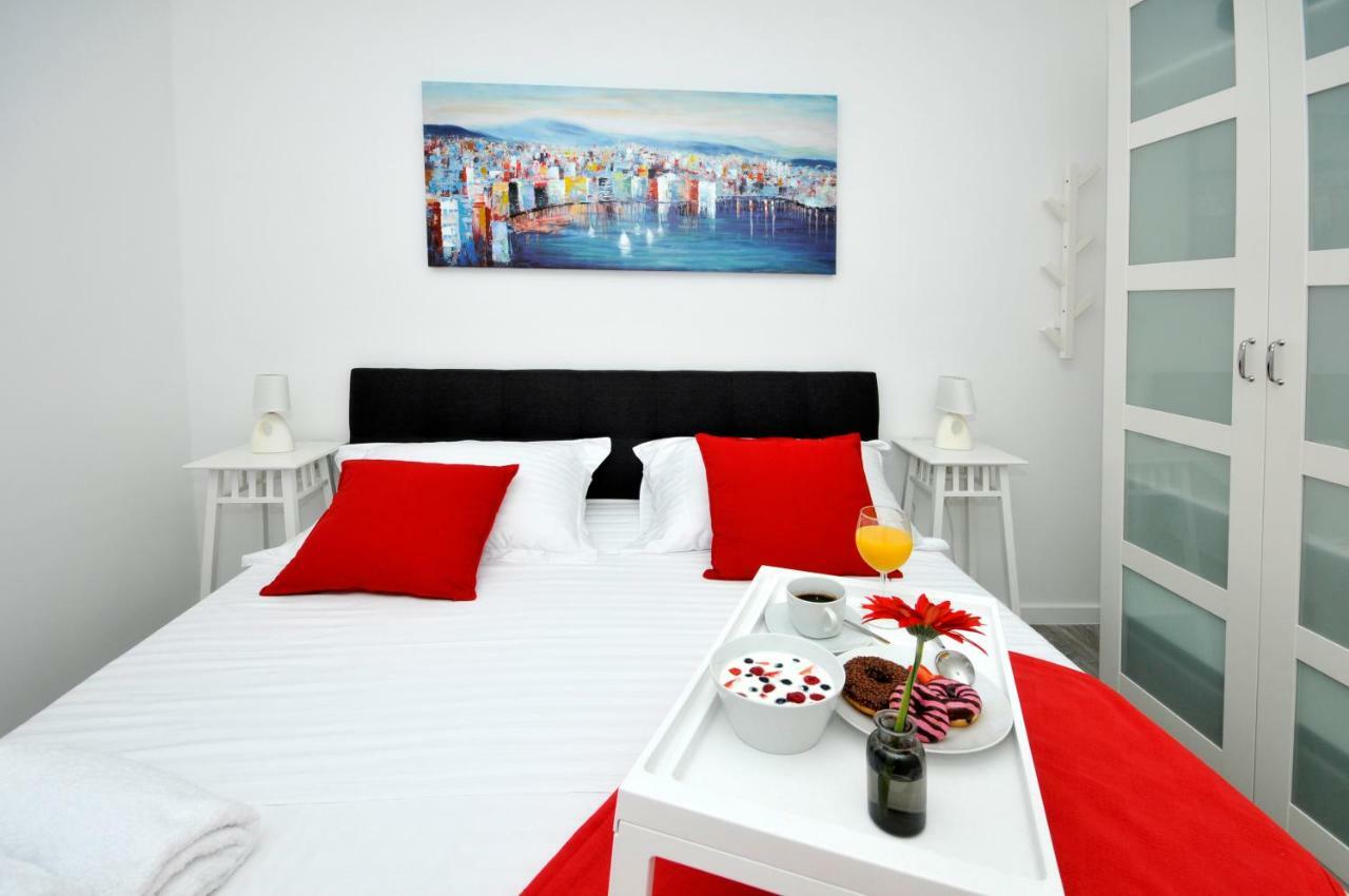 Apartmani Olive Trogir Exteriör bild