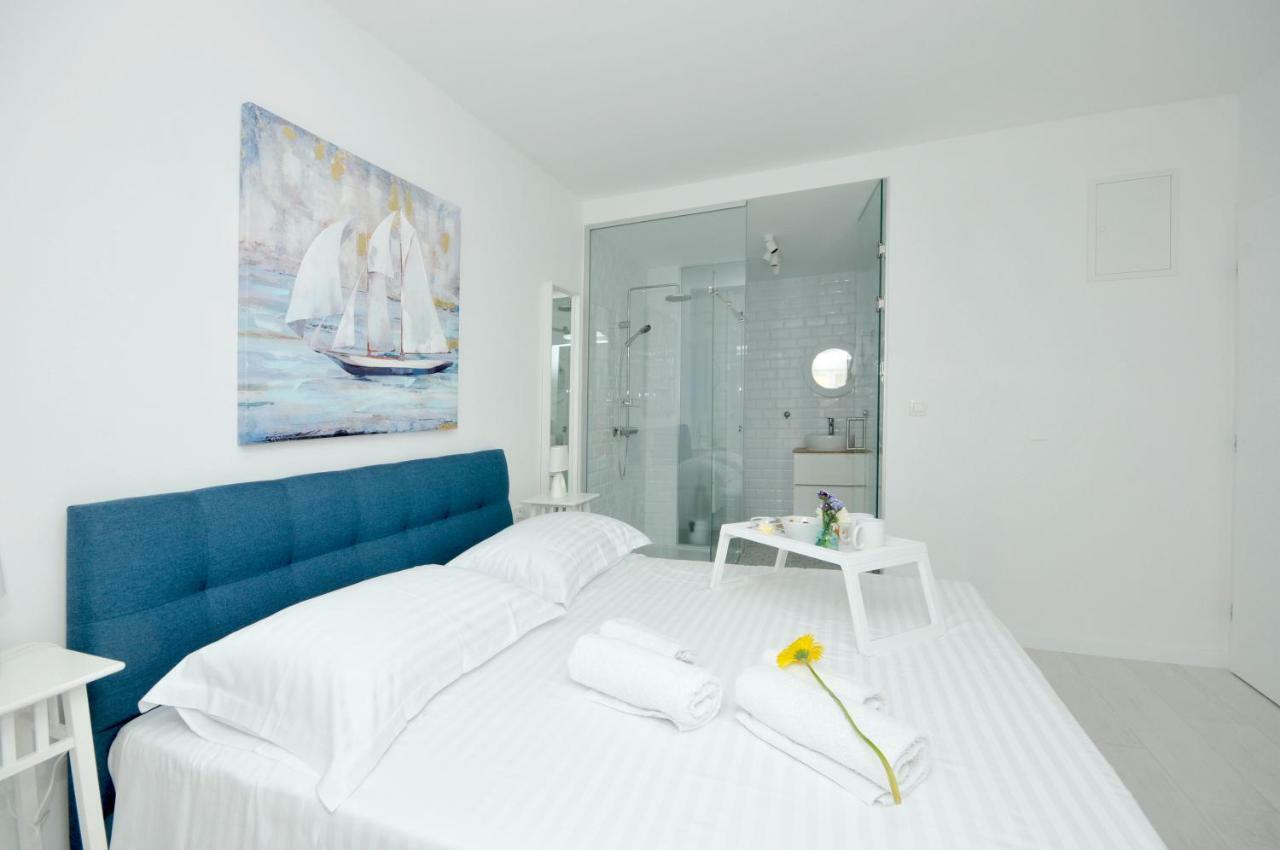 Apartmani Olive Trogir Exteriör bild